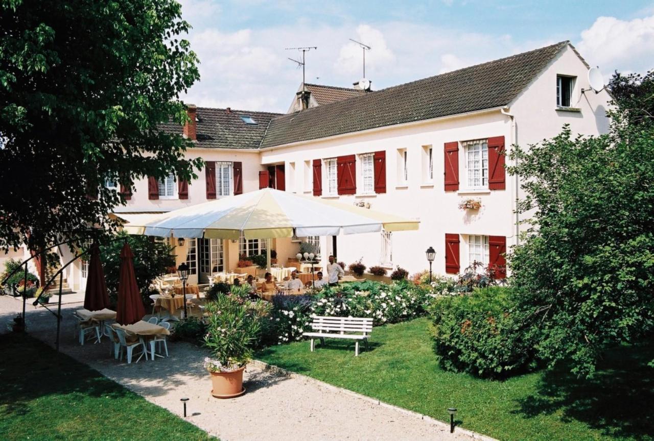 Hotel Les Fleurs Pontaubert Bagian luar foto